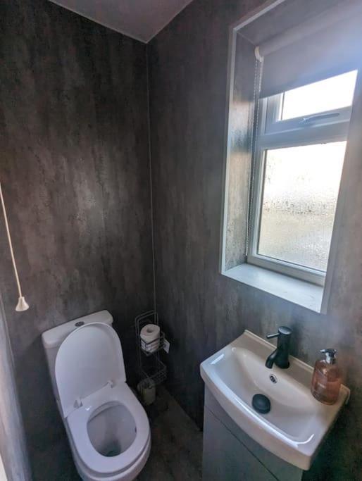 Cottage/Boutique Style - Free Parking & Wi-Fi Kingston upon Hull Esterno foto